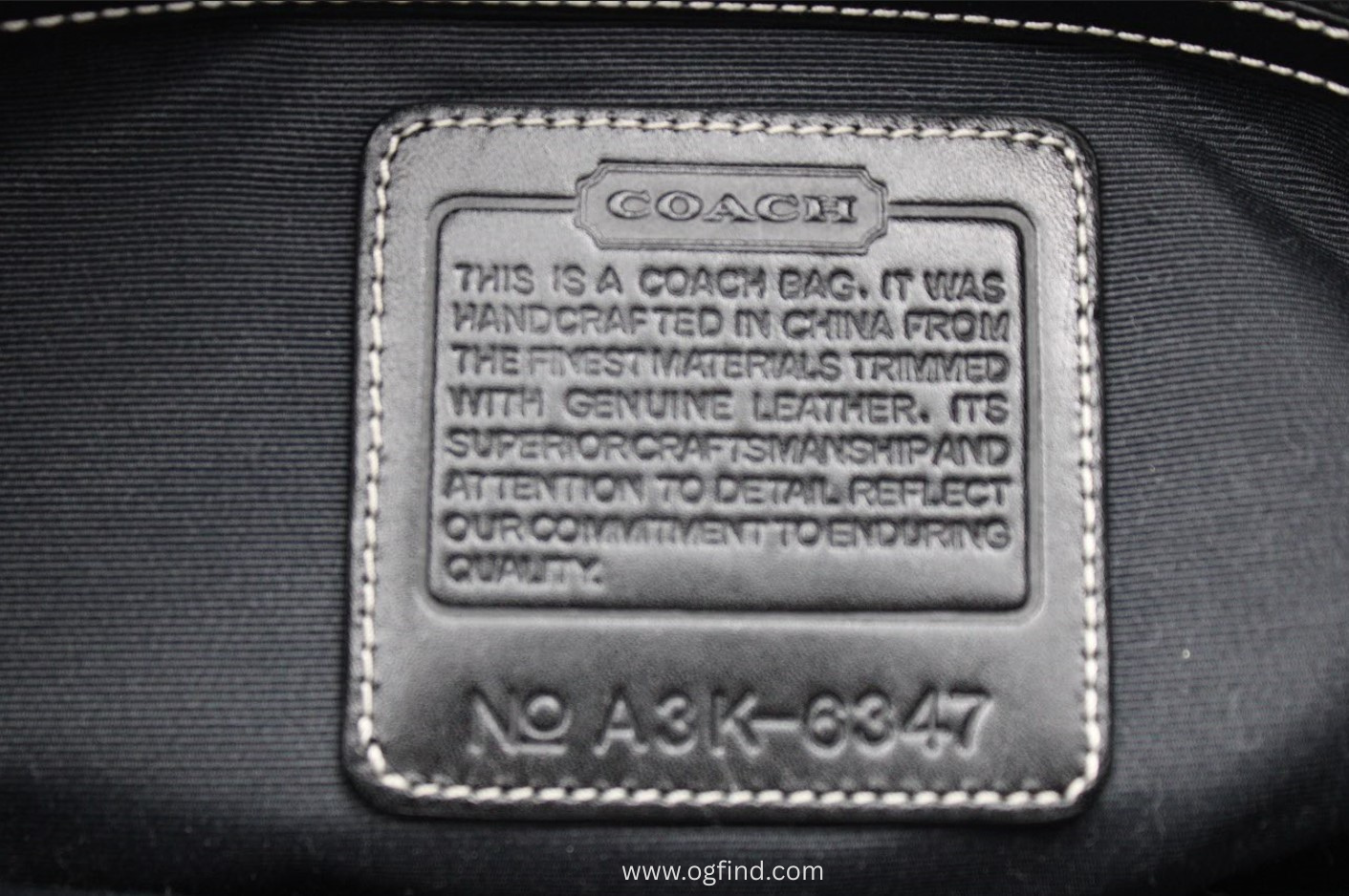 Coach Chelsea Signature Black Canvas and Leather Hobo Shoulder Bag J3K-6346