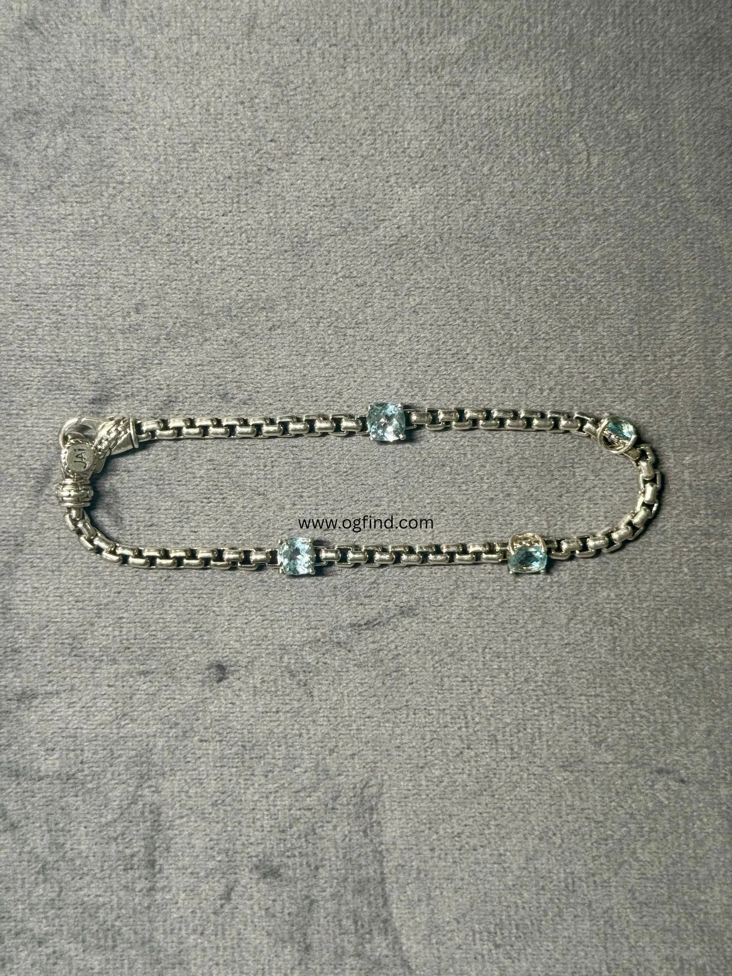JAI box Chain and Stationed Blue Topaz Bracelet