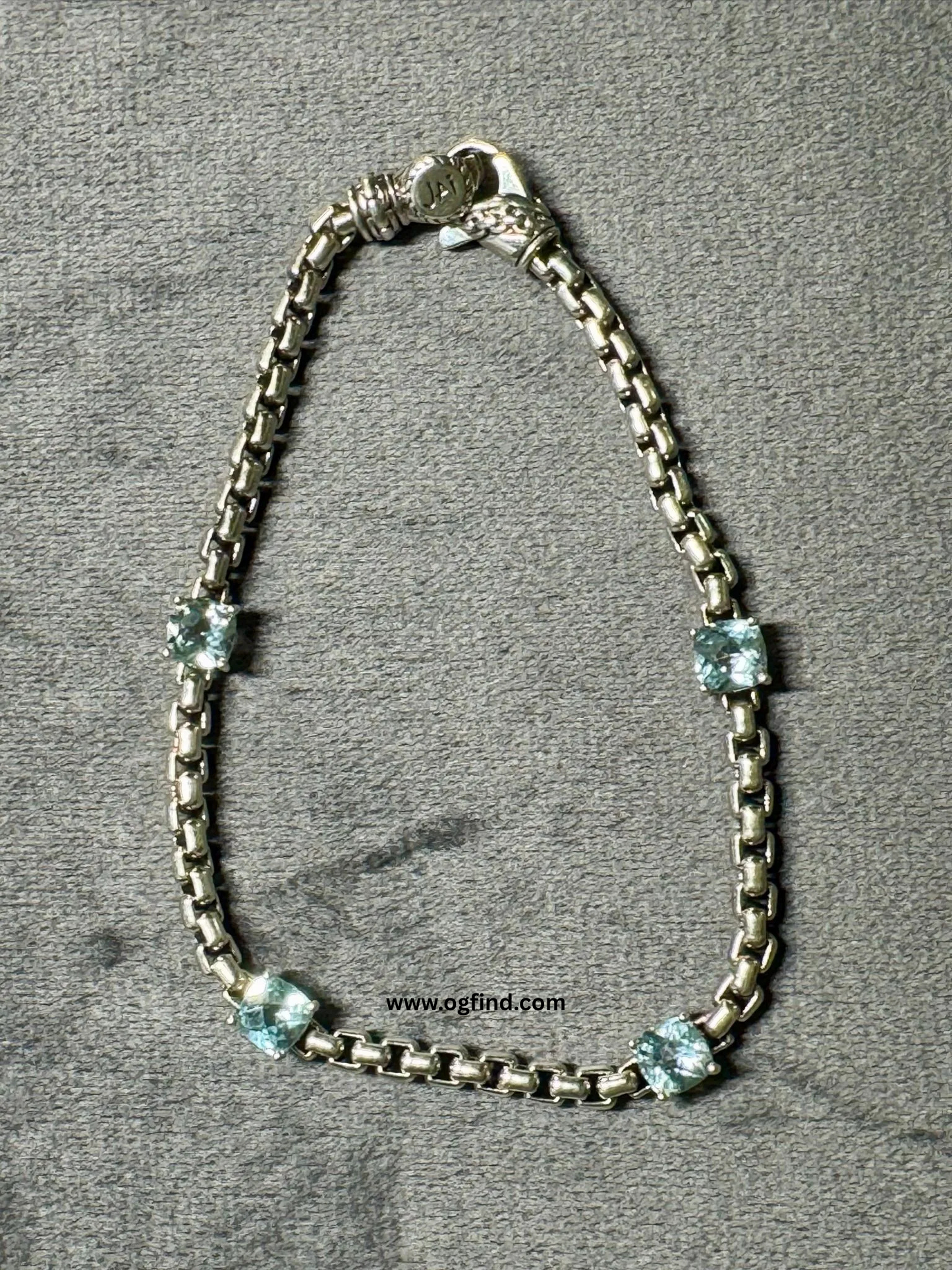JAI box Chain and Stationed Blue Topaz Bracelet