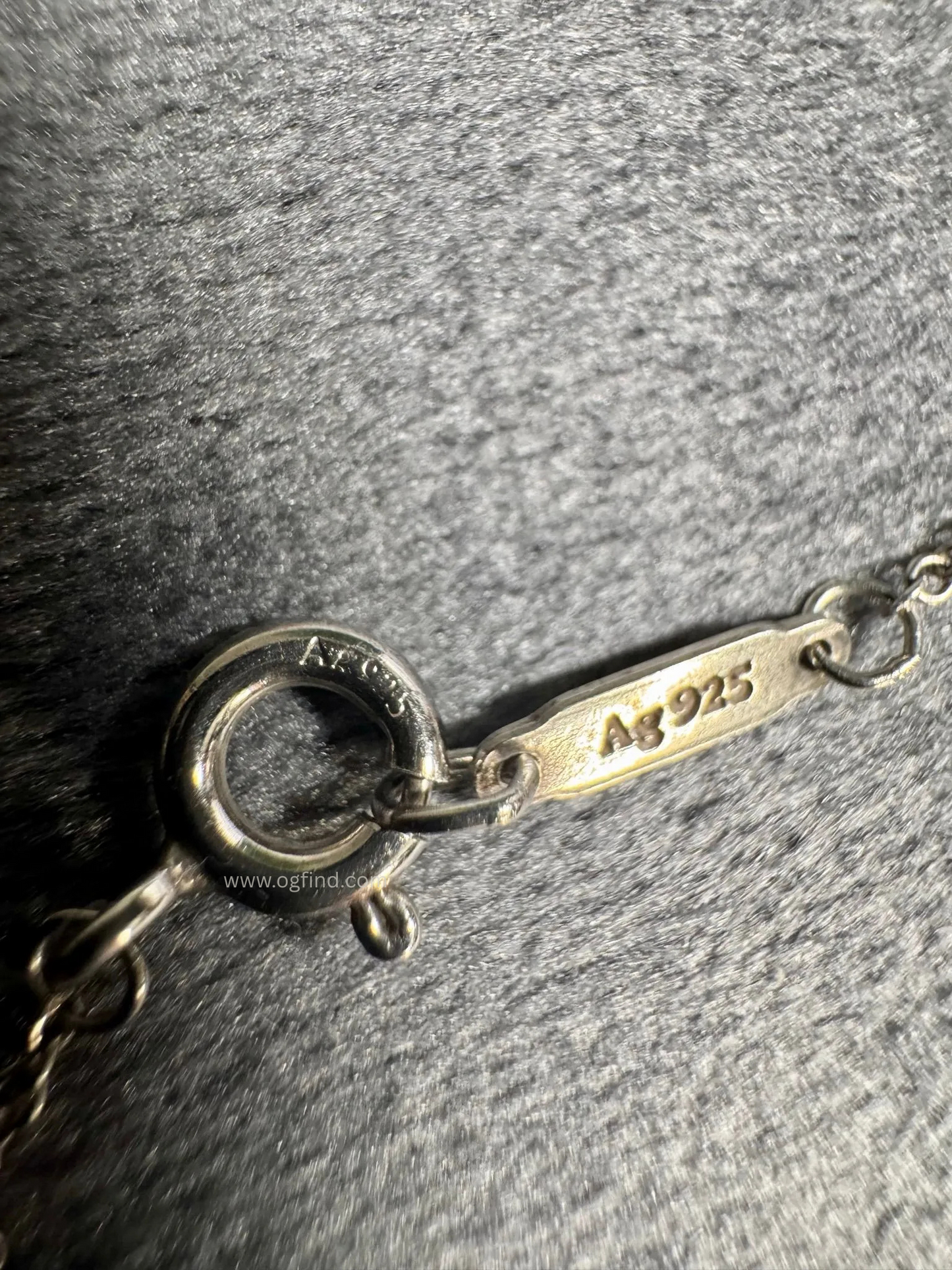 Tiffany &Co. 1837 RARE Horseshoe Pendant Necklace