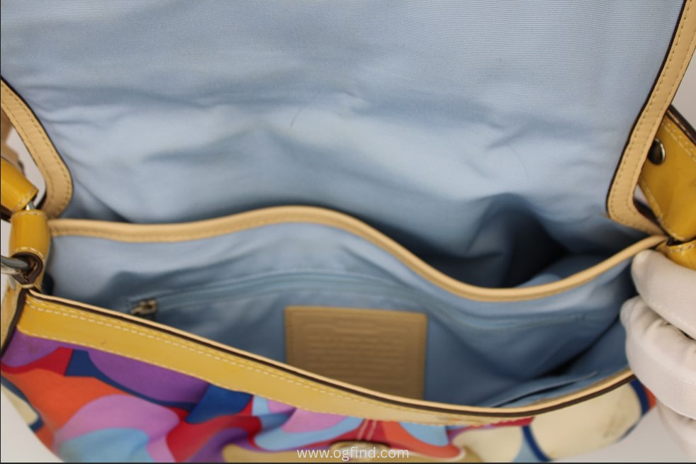 Coach Soho Scarf Print Shoulder Bag F13798