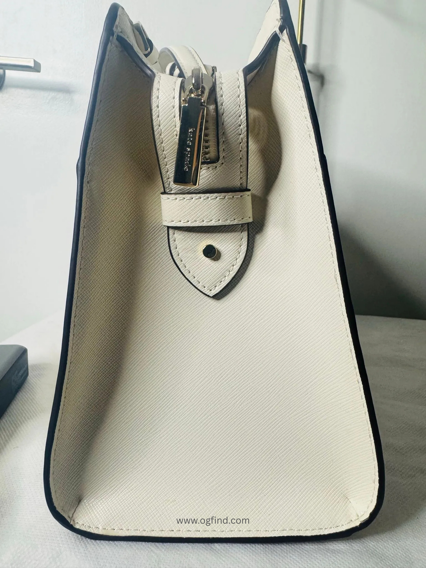 🤍 Kate Spade Madison Satchel ✨ White Saffiano Leather 💼 Elegant & Versatile 🤍