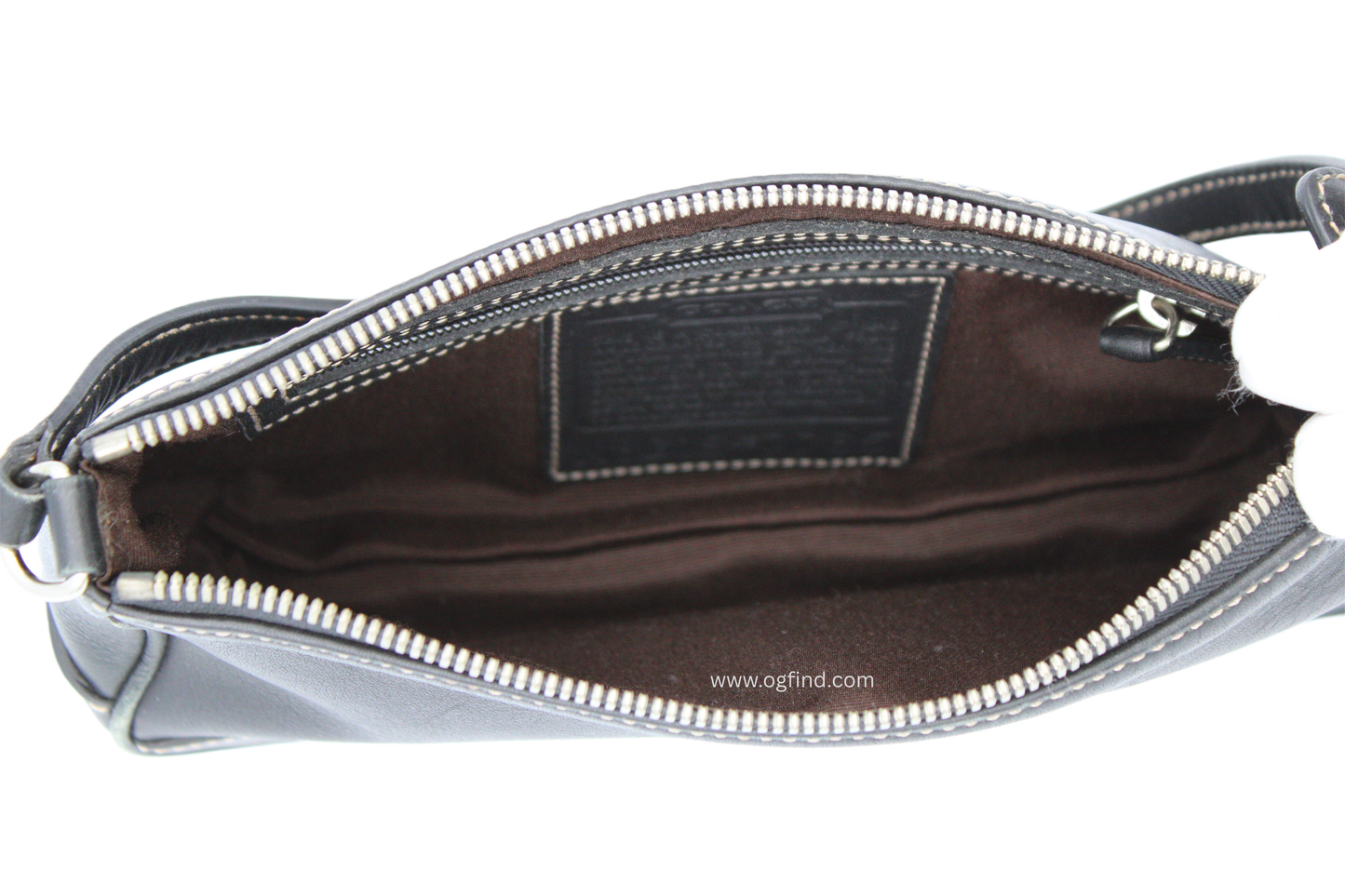 Coach Hampton Demi Shoulder Bag 7785 Black Vintage Leather Baguette